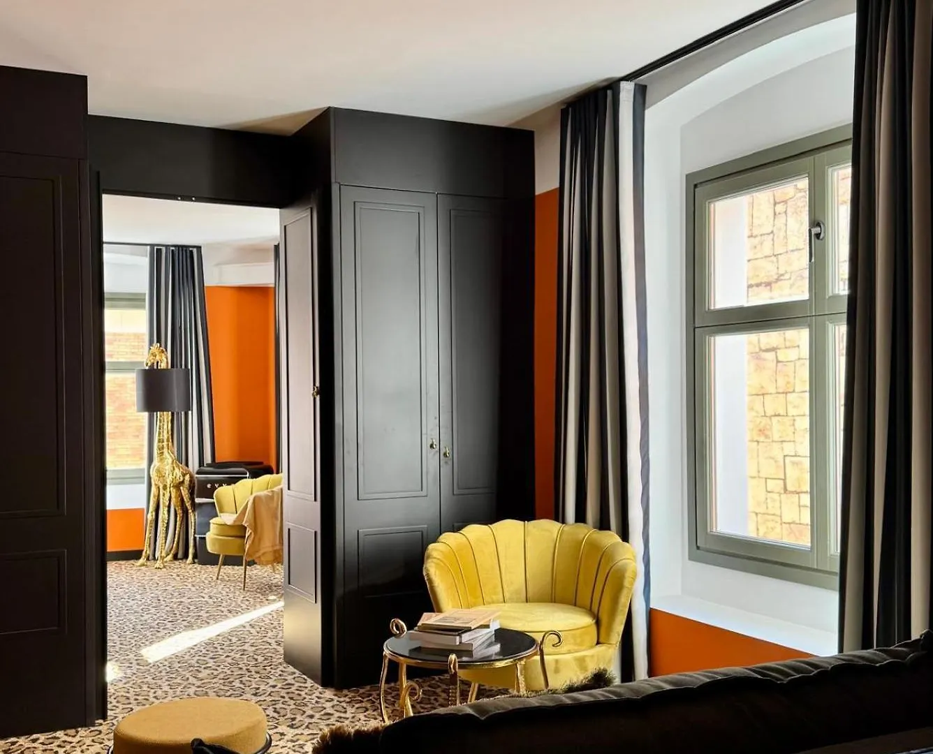 Hotel Divino & Aparthotel Figueras