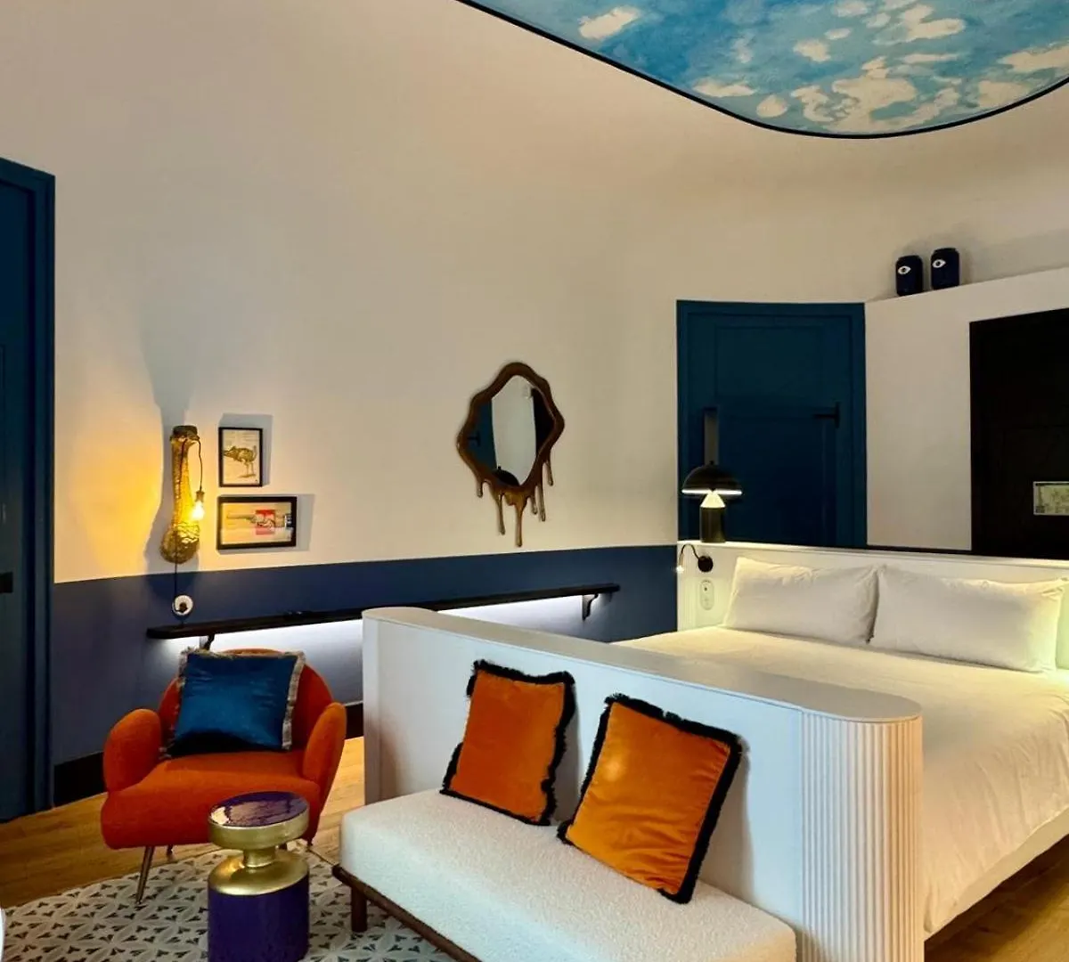 Hotel Divino & Aparthotel Figueres  Figueres (Girona)