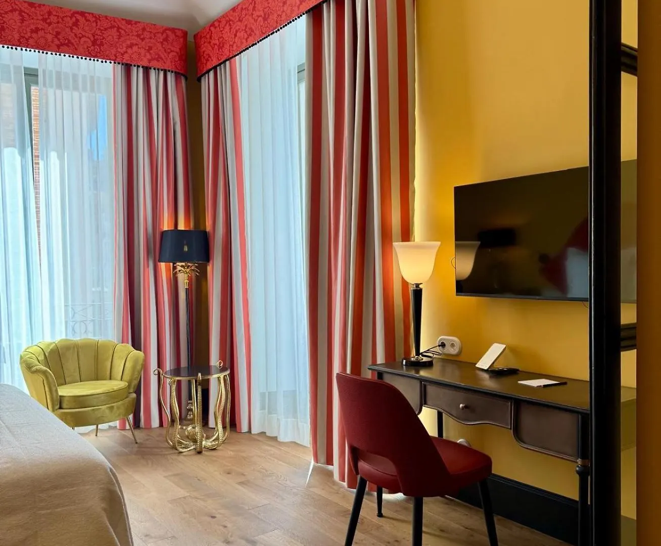 Hotel Divino & Apartments Figueras