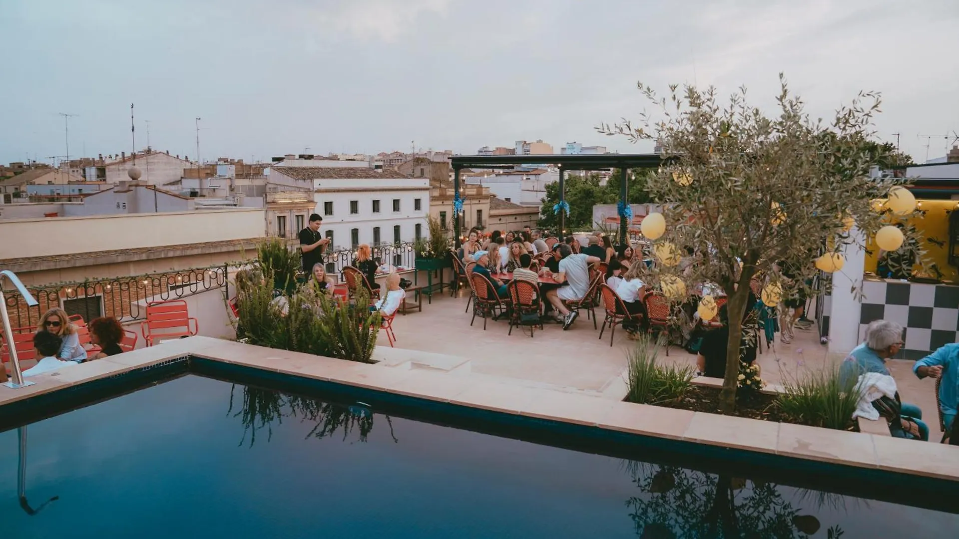 Hotel Divino & Aparthotel Figueras