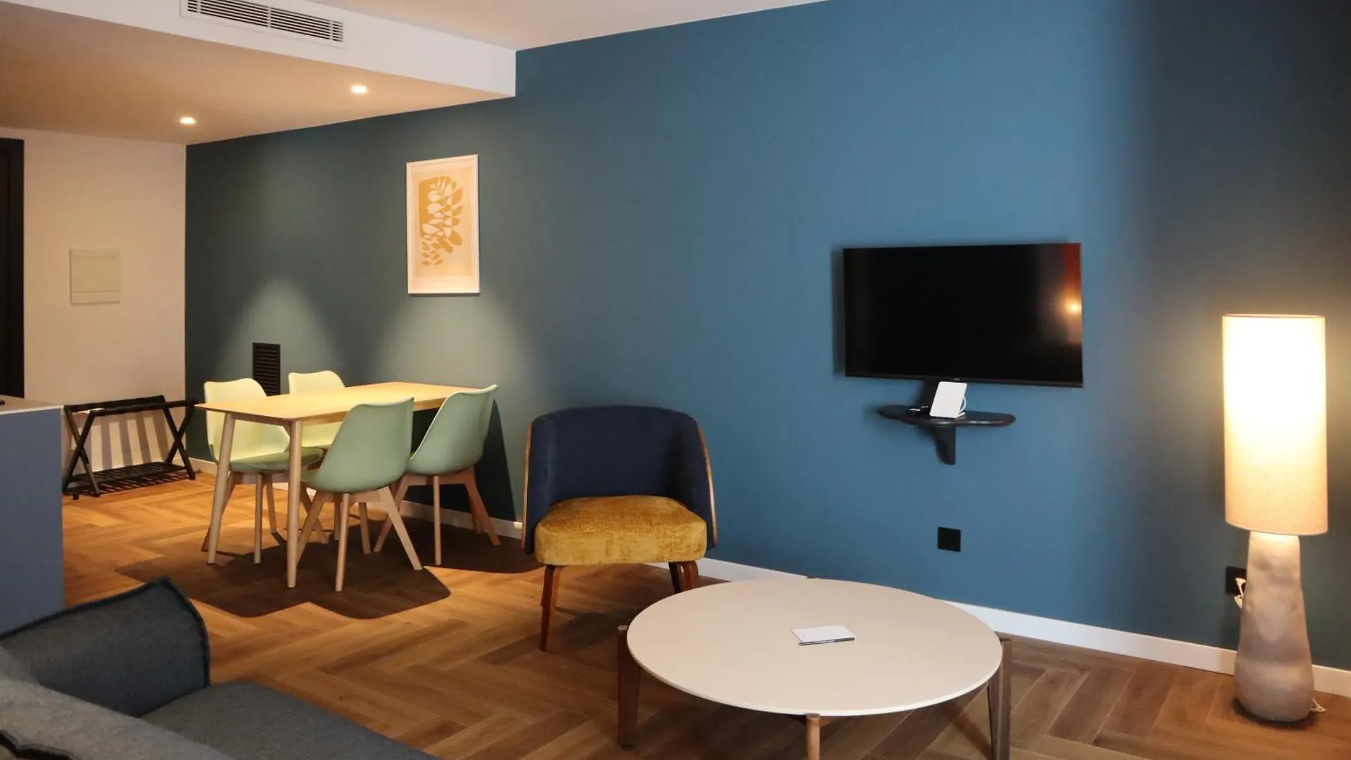 Hotel Divino & Aparthotel Figueres
